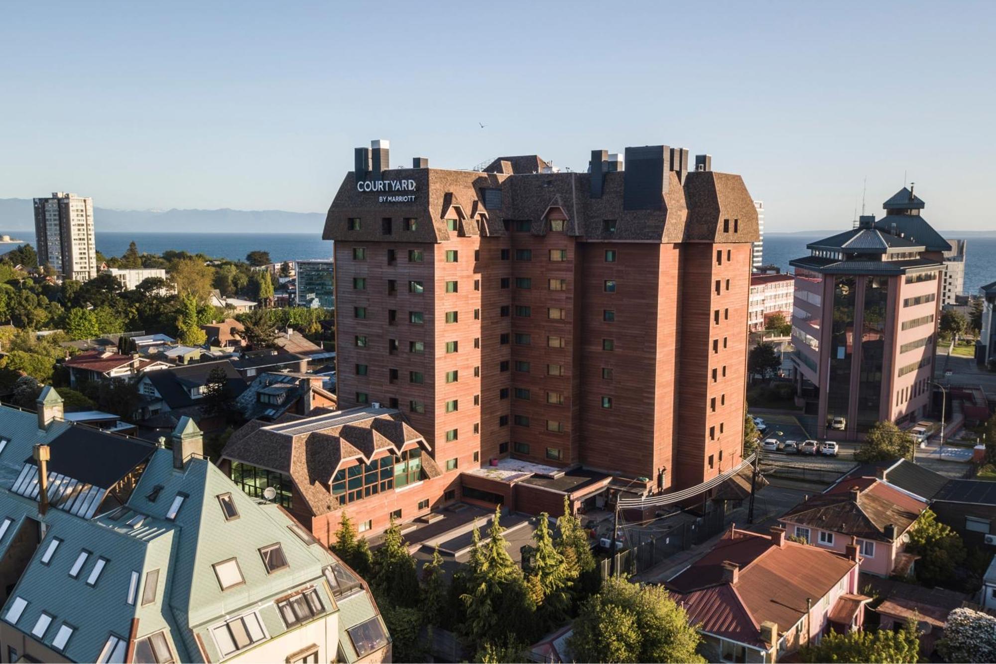 Courtyard By Marriott Puerto Montt Hotell Exteriör bild