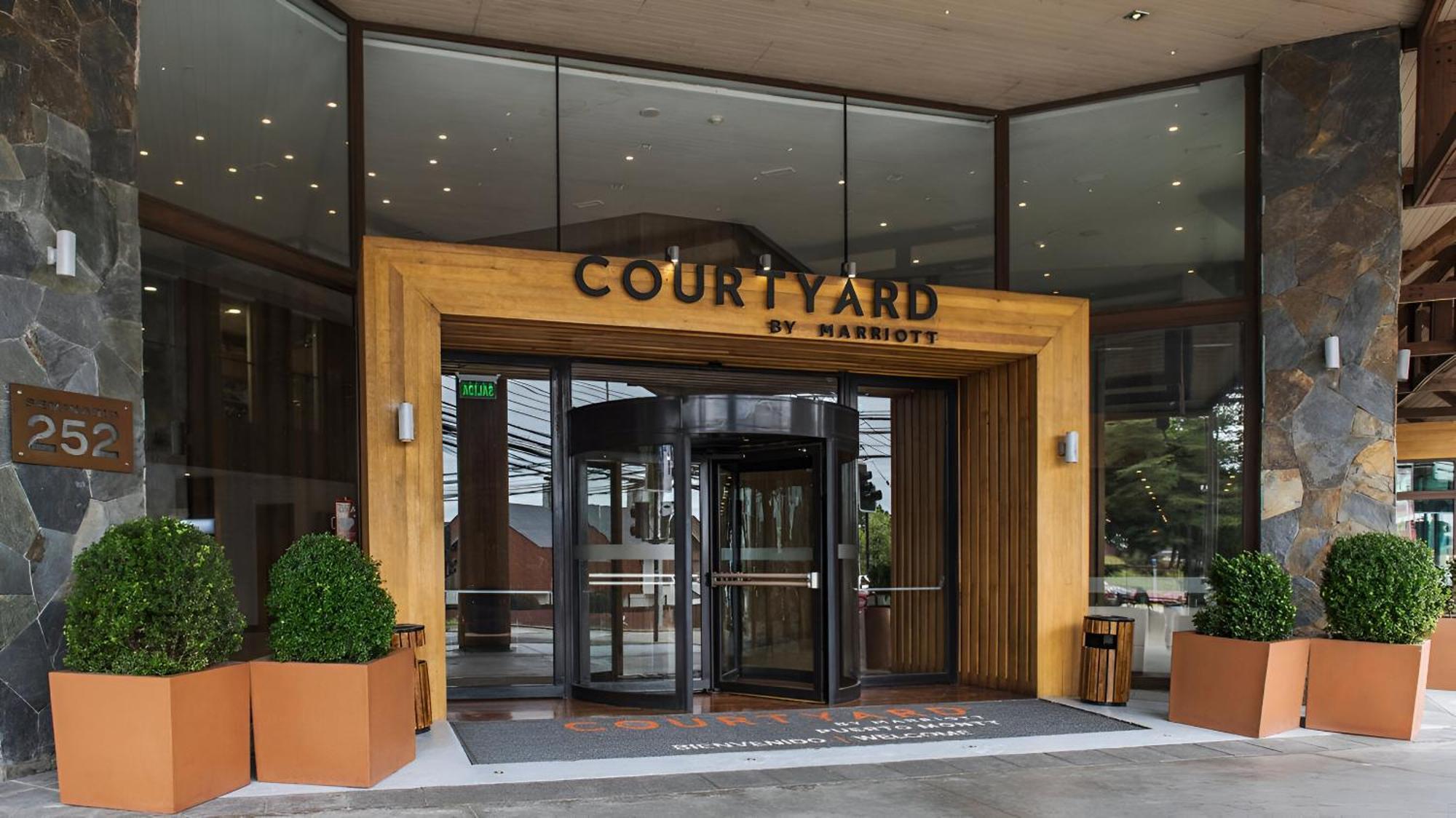 Courtyard By Marriott Puerto Montt Hotell Exteriör bild